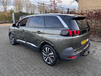 Peugeot 5008 1.2 Puretech Premium picture 4