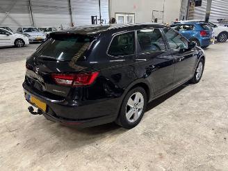 Seat Leon 1.6 TDI Style Clima Navi picture 2