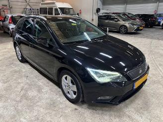 Seat Leon 1.6 TDI Style Clima Navi picture 1