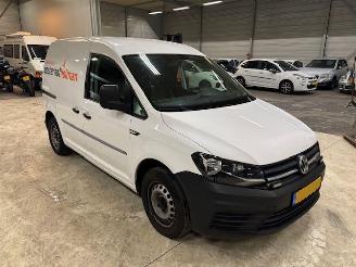 krockskadad bil bedrijf Volkswagen Caddy 2.0 TDI Airco 75pk 2018/6