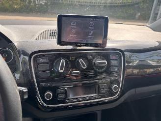 Volkswagen Up! 1.0 High-Up 5-drs airco picture 10