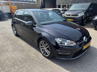 skadebil auto Volkswagen Golf 1.2 TSI Edition R 2015/8