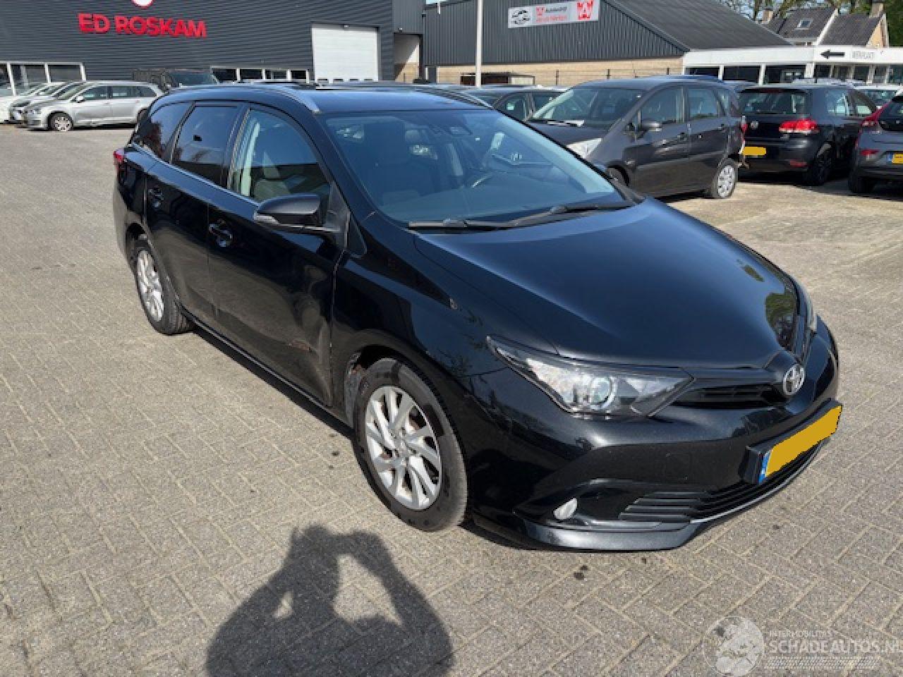 Toyota Auris 1.2 T Sports Dynamic