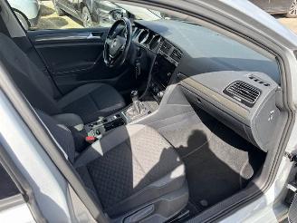 Volkswagen Golf 1.0 TSI Comfort picture 9