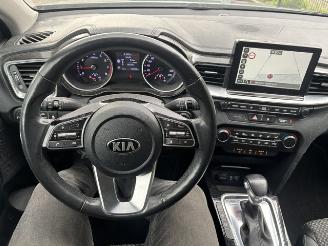 Kia Ceed 1.4T GDI Automaat  Dynamic Plus Line picture 19
