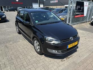 Unfallwagen Volkswagen Polo 1.4 16v Automaat 5-drs airco 2011/6