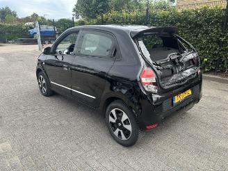 krockskadad bil auto Renault Twingo 1.0 SCE Collection 2018/8