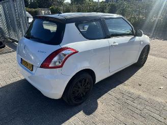 Suzuki Swift 1.2 airco picture 3