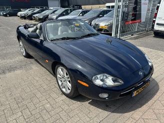 Coche accidentado Jaguar Xk-8 4.0 V8 Convertible  Automaat 2002/4