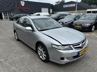 Auto incidentate Honda Accord 2.0i Executive 2008/5