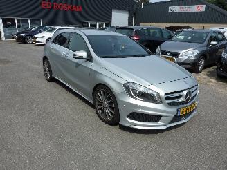 Unfallwagen Mercedes C-klasse 180 AMBITION 2013/5