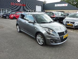 Vaurioauto  passenger cars Suzuki Swift 1.6 SPORT 2015/10
