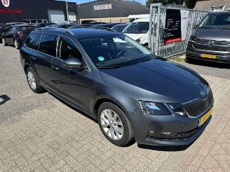 Skoda Octavia 1.0 TSI Automaat NAP picture 2
