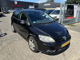 Voiture accidenté Volkswagen Golf plus 1.4 TSI Comfort clima 2008/10