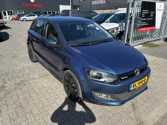 uszkodzony samochody osobowe Volkswagen Polo 1.0 5-drs Clima 2016/10