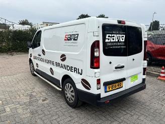 danneggiata veicoli commerciali Renault Trafic 1.6 DCI 145pk  3-pers Luxe Energy  airco 2018/6