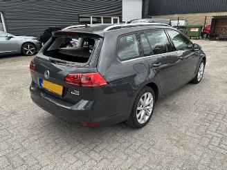 Volkswagen Golf 1.2 TSI Highline NAP picture 3