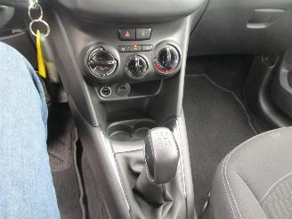 Peugeot 208 1.2 PURE TECH BLEU LION 5DRS picture 13