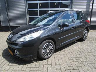 krockskadad bil auto Peugeot 207 SW 1.6 VTI XS 2009/7