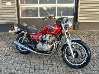 Vaurioauto  motor cycles Honda CB 750 C 1981/4