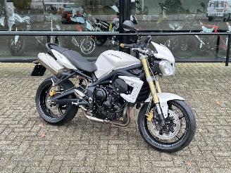 krockskadad bil motor Triumph Speed Triple 675 2012/6