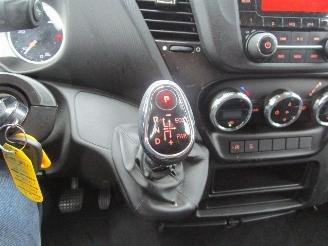 Iveco Daily 35S16V 2.3 410 H2 automaat picture 12
