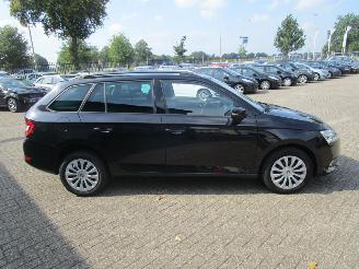 Skoda Fabia Combi 1.0 TSI Ambition picture 6