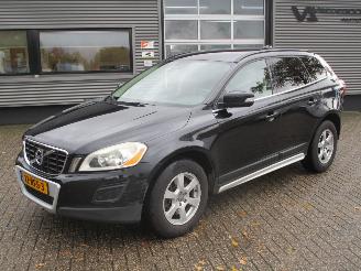 krockskadad bil auto Volvo Xc-60 2.0 T Momentum automaat 2011/5