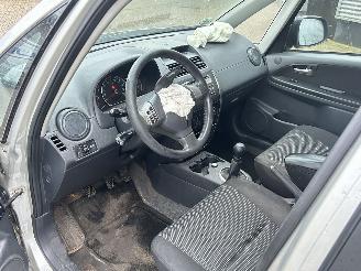 Suzuki SX4 1.6 Shogun LPG G3 picture 9