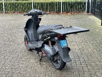 Kymco  Agility 50 4T picture 3