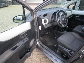 Toyota Yaris 1.5 Full Hybrid Aspiration 5drs picture 9