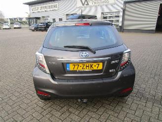 Toyota Yaris 1.5 Full Hybrid Aspiration 5drs picture 4
