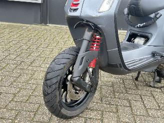 Vespa  Sprint 50 4T picture 10