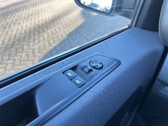Peugeot Expert 2.0 BlueHDI 120 Standard Automaat picture 18