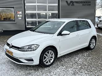 Unfallwagen Volkswagen Golf 1.6 TDI Comfortline BTW 2018/7