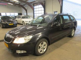 Gebrauchtwagen PKW Skoda Octavia Combi 1.2 TSI Ambition 2012/1