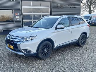 Auto incidentate Mitsubishi Outlander 2.0 Instyle 7-pers 2017/1