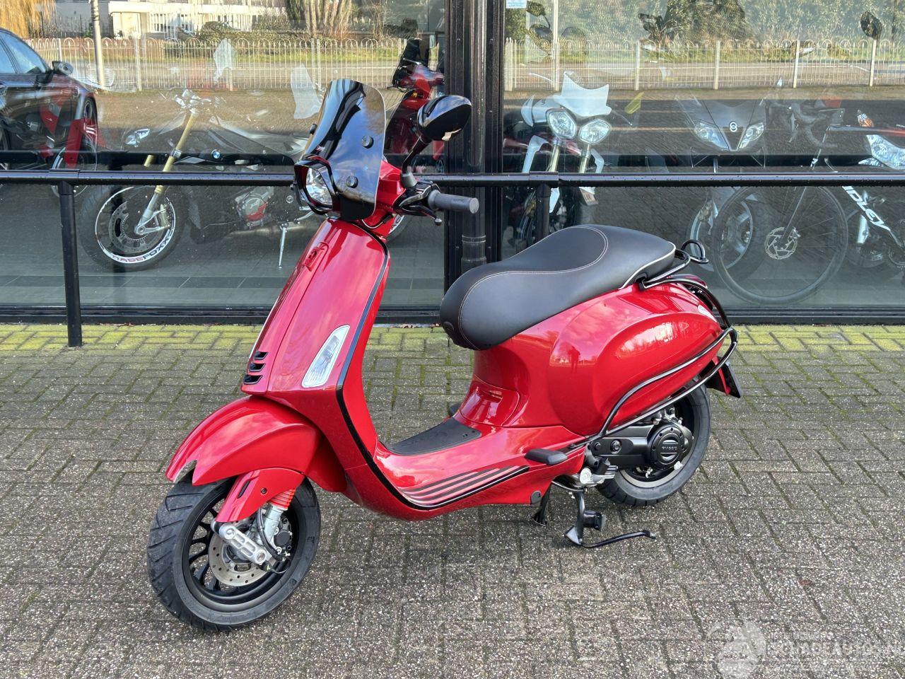 Vespa  Sprint 50 Iget