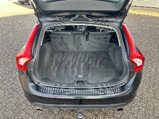 Volvo V-60 2.0 T5 Kinetic 245PK Automaat picture 13