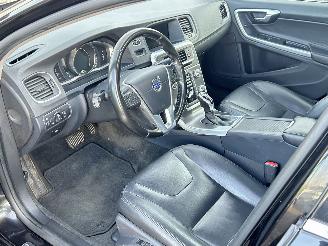 Volvo V-60 2.0 T5 Kinetic 245PK Automaat picture 9
