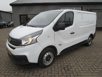 skadebil bedrijf Fiat Talento 1.6 MJ EcoJet L1H1 Basis 2019/3