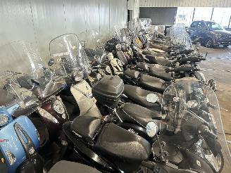 Overige  Partij 53 scooters picture 12