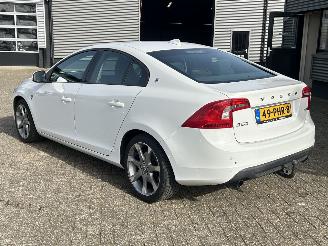 Volvo S-60 1.6 T3 150PK picture 3