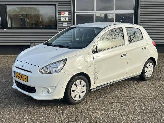 Unfallwagen Mitsubishi Space-star 1.0 Inform 2016/2