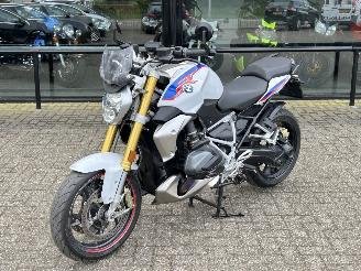 danneggiata motocicli BMW  R 1250 R HP 2020/11