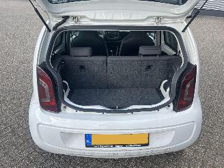 Volkswagen Up! 1.0 5drs picture 12