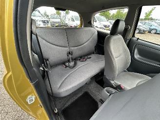 Toyota Yaris 1.0-16V VVT-i Terra picture 12
