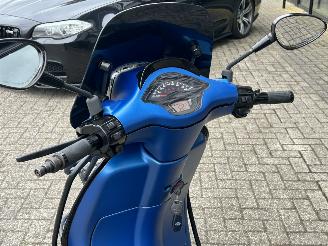 Vespa  Sprint 50 4T picture 17