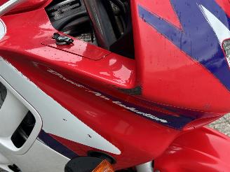Honda CBR 600 F picture 9