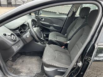 Renault Clio Estate 0.9 TCe Expression picture 10